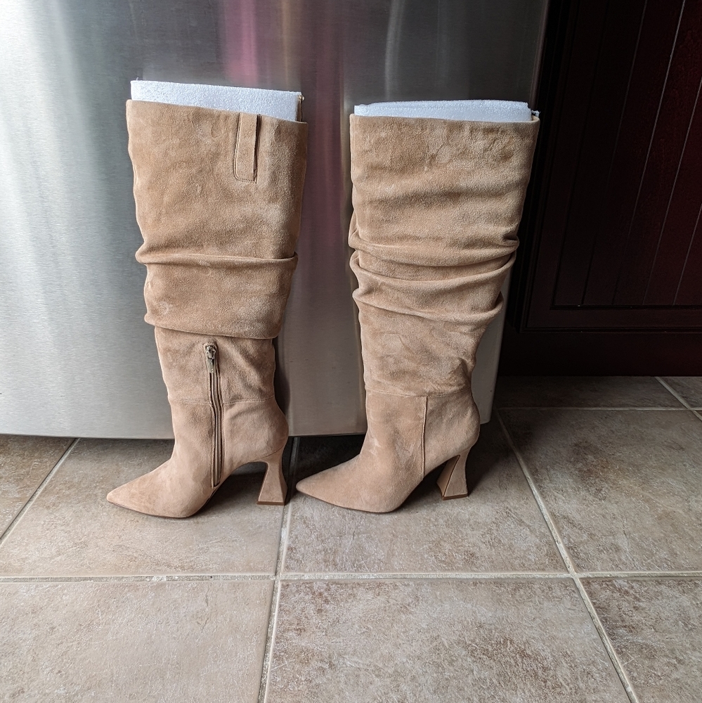 Vince Camuto TORTILLA SUEDE 7US